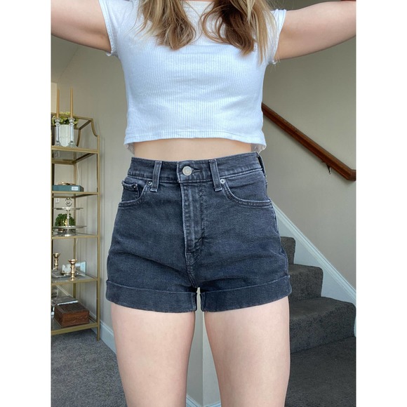 Levis premium denim faded black high rise rolled cuff shorts, size 27 (stretch) - Picture 5 of 9